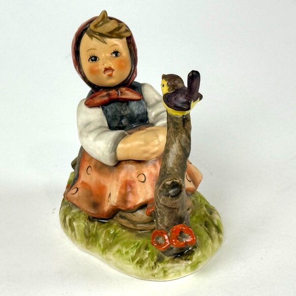 Vintage Goebel Hummel Figurine Girl with Bird TMK-7 Germany 1991–1999 Hand Pain - Picture 1 of 7